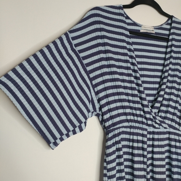 Urban Outfitters Knit Deep V Striped Blue Romper - Picture 7 of 13